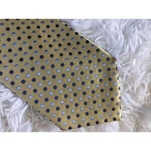 Geoffrey Beene Neck Tie Yellow With Blue Polka Dot 100% Silk 3.5 Inch Wide